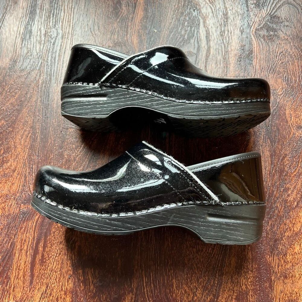 Dansko Black professional Clogs Size 39 Size 8.5 Womens work clogs nurse clogs - Picture 6 of 11